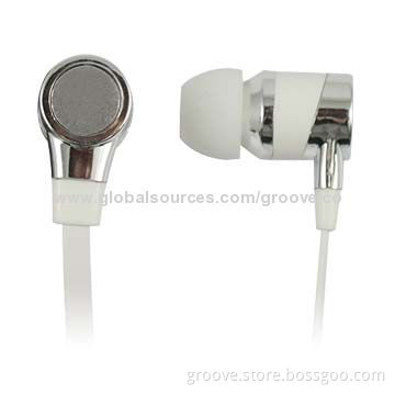Wired Silicone Earphones for iPhone 5/iPad with Flat Cable, 32Ω Impedance